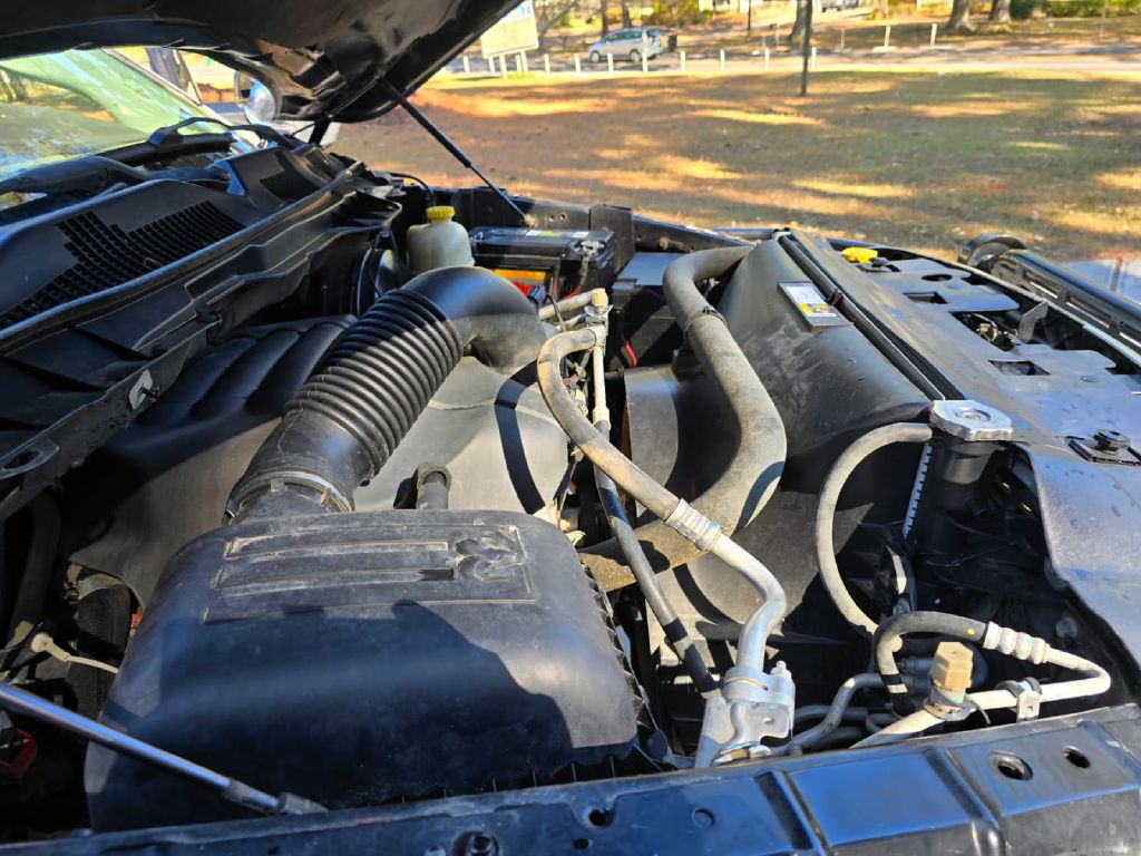 2014 RAM 1500 Image 28