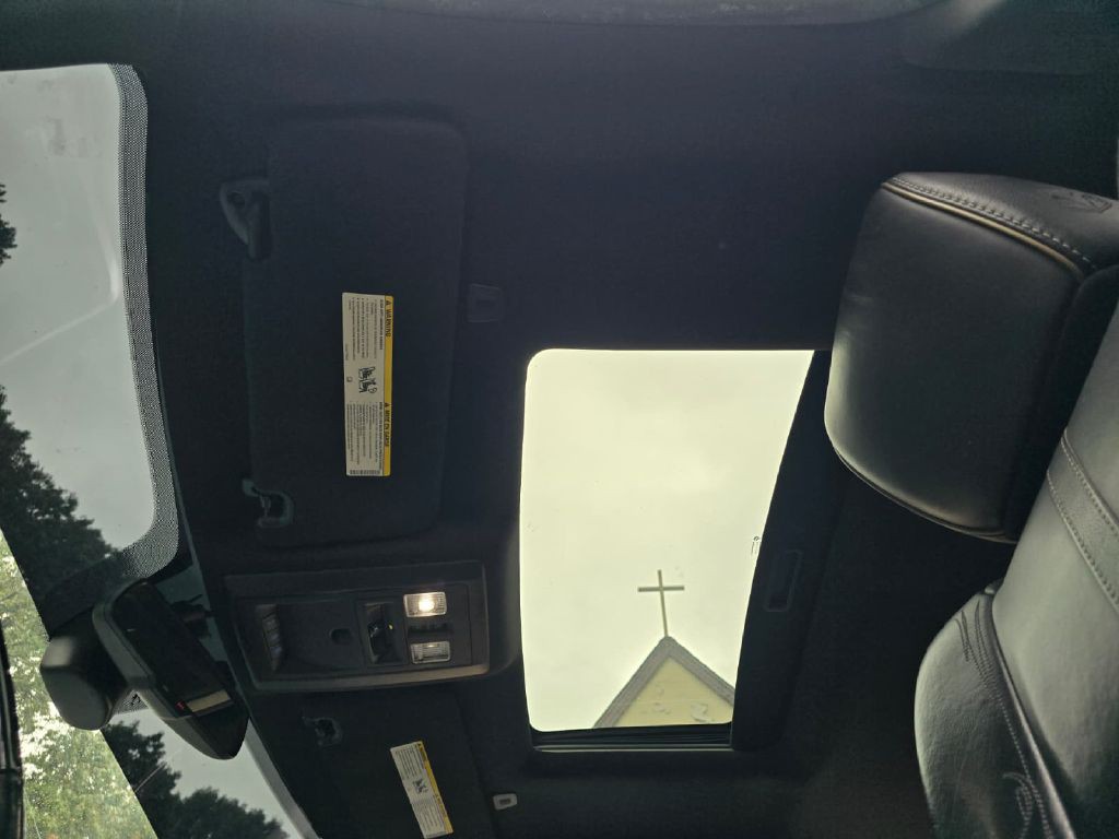 2017 RAM 2500 Image 8