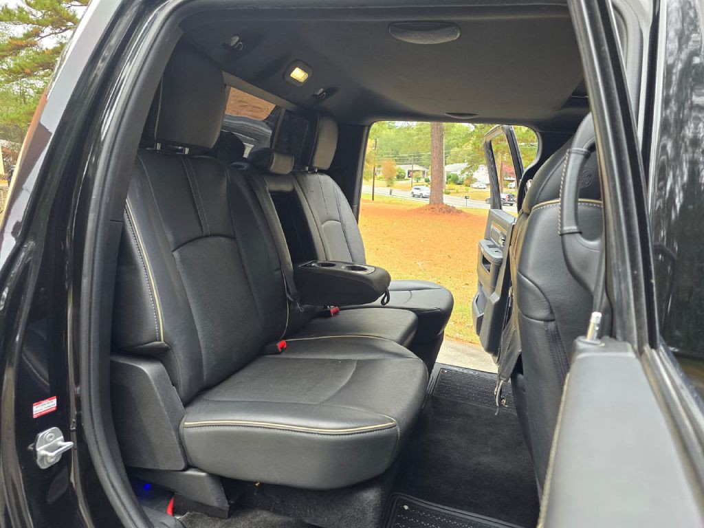 2017 RAM 2500 Image 24