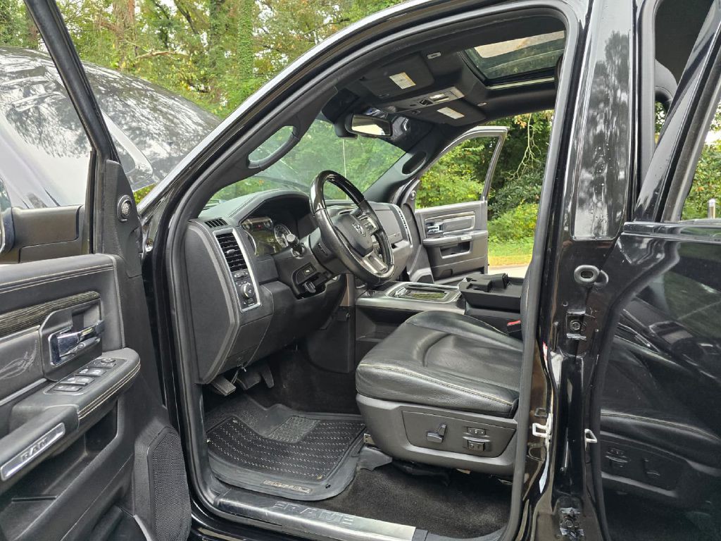 2017 RAM 2500 Image 28