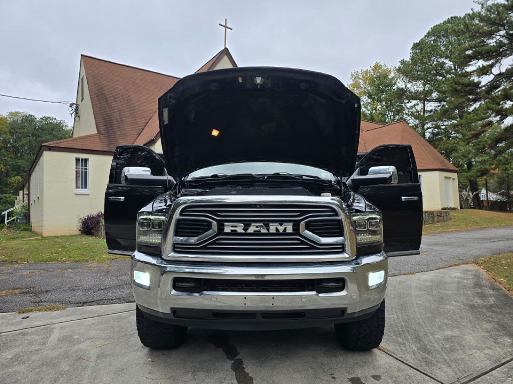 2017 RAM 2500 Image 36