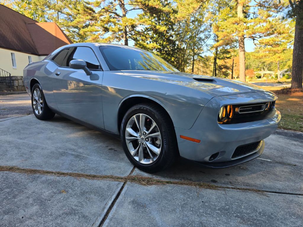2021 Dodge Challenger Image 4