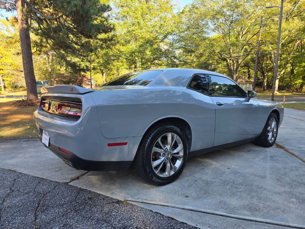 2021 Dodge Challenger Image 5