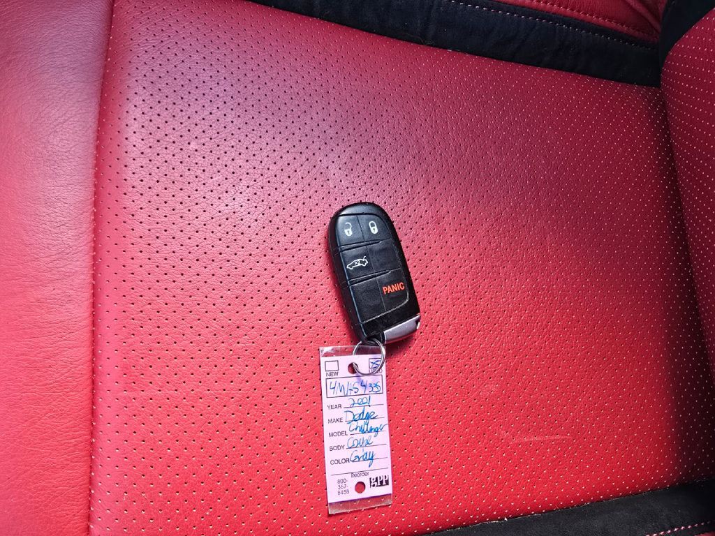 2021 Dodge Challenger Image 14