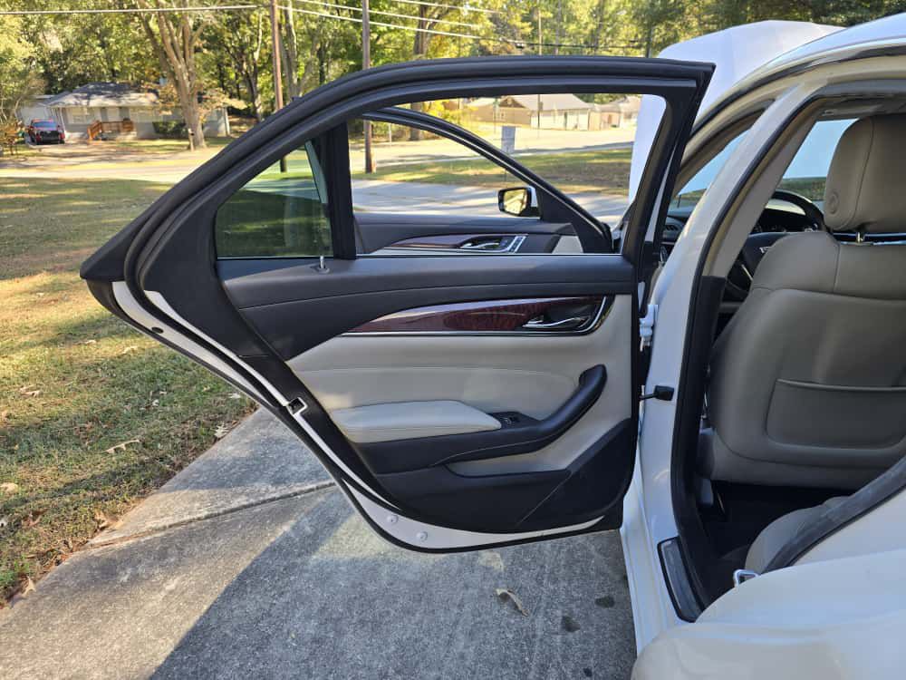 2017 Cadillac CTS Image 19