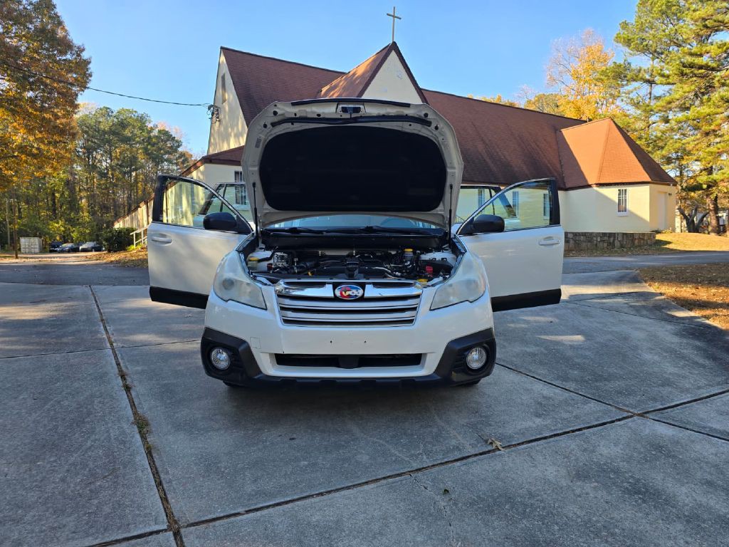 2014 Subaru Outback Image 20