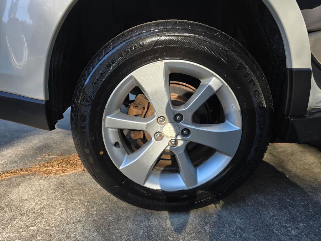 2014 Subaru Outback Image 35