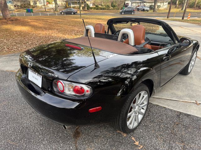 2006 Mazda MX-5 Miata Image 17