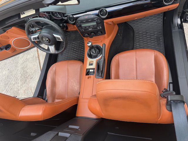 2006 Mazda MX-5 Miata Image 30