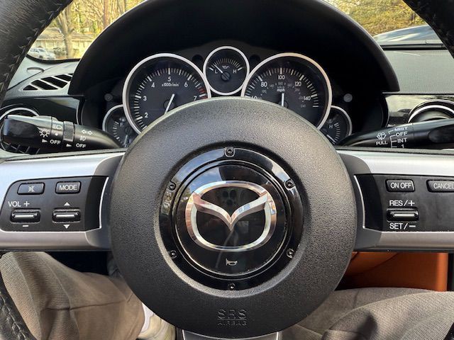 2006 Mazda MX-5 Miata Image 41
