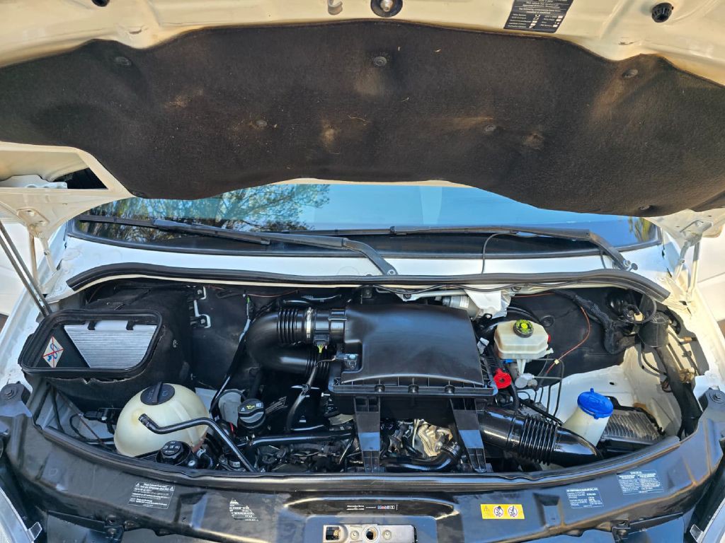 2011 Mercedes-Benz Sprinter Image 7