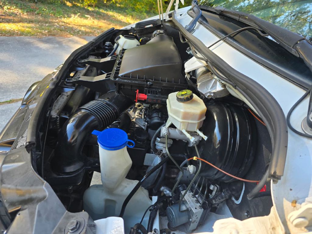 2011 Mercedes-Benz Sprinter Image 25