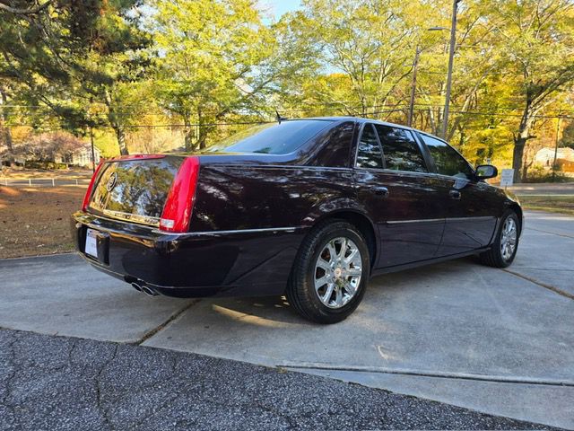 2008 Cadillac DTS Image 3