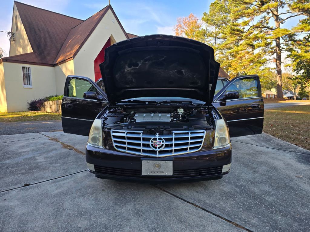 2008 Cadillac DTS Image 31