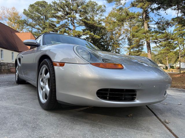 2001 Porsche Boxster Image 2