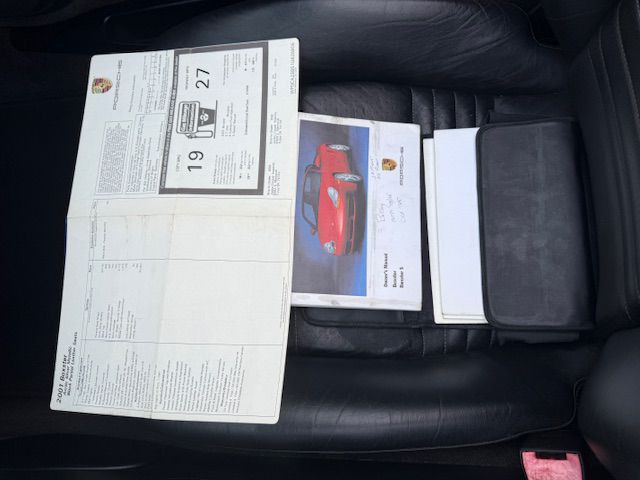 2001 Porsche Boxster Image 9