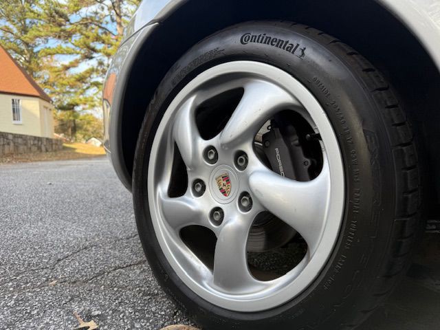 2001 Porsche Boxster Image 19