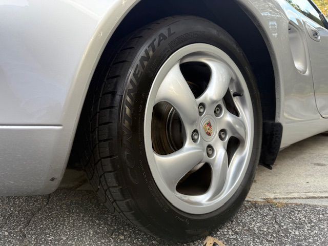 2001 Porsche Boxster Image 20