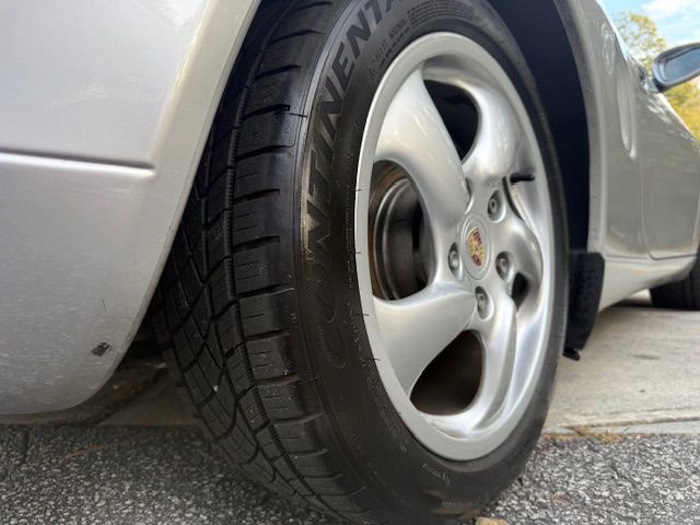 2001 Porsche Boxster Image 21