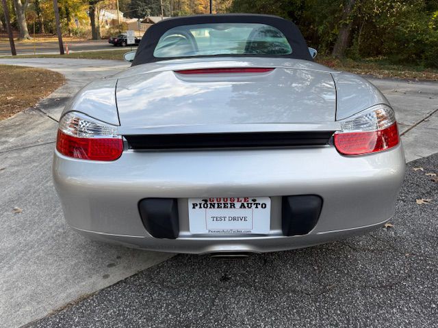 2001 Porsche Boxster Image 25
