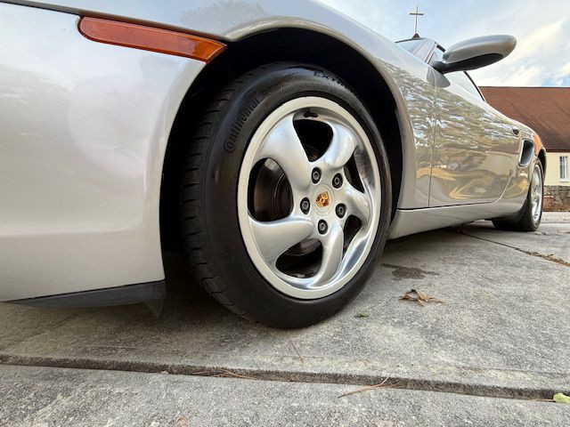 2001 Porsche Boxster Image 33