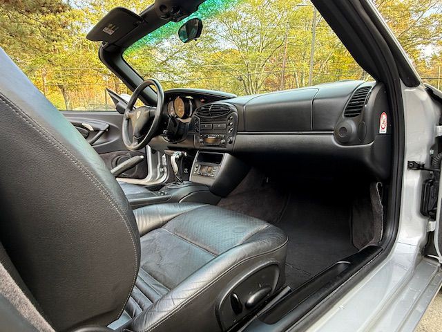 2001 Porsche Boxster Image 51