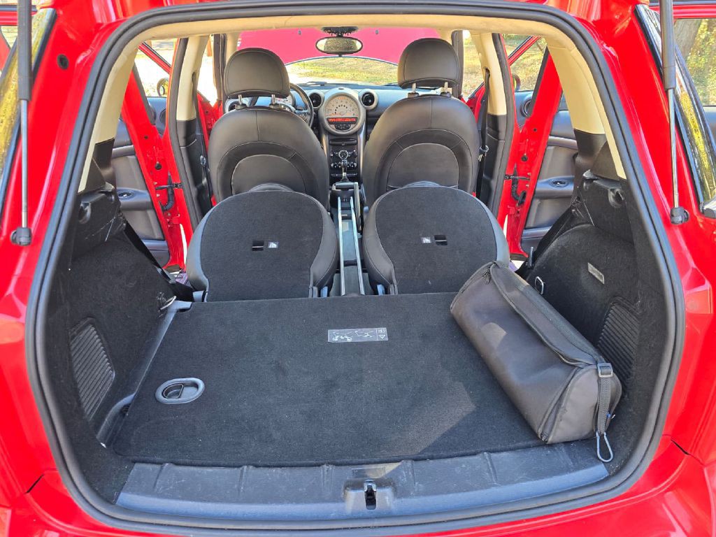 2012 MINI Cooper Image 5