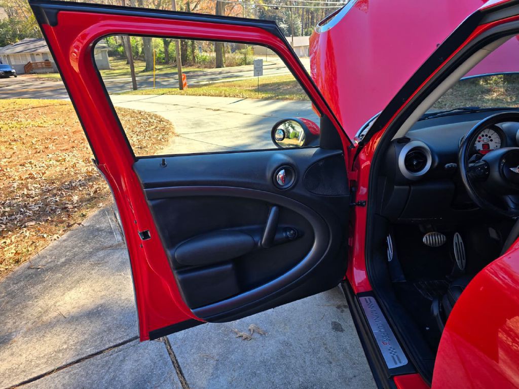 2012 MINI Cooper Image 18