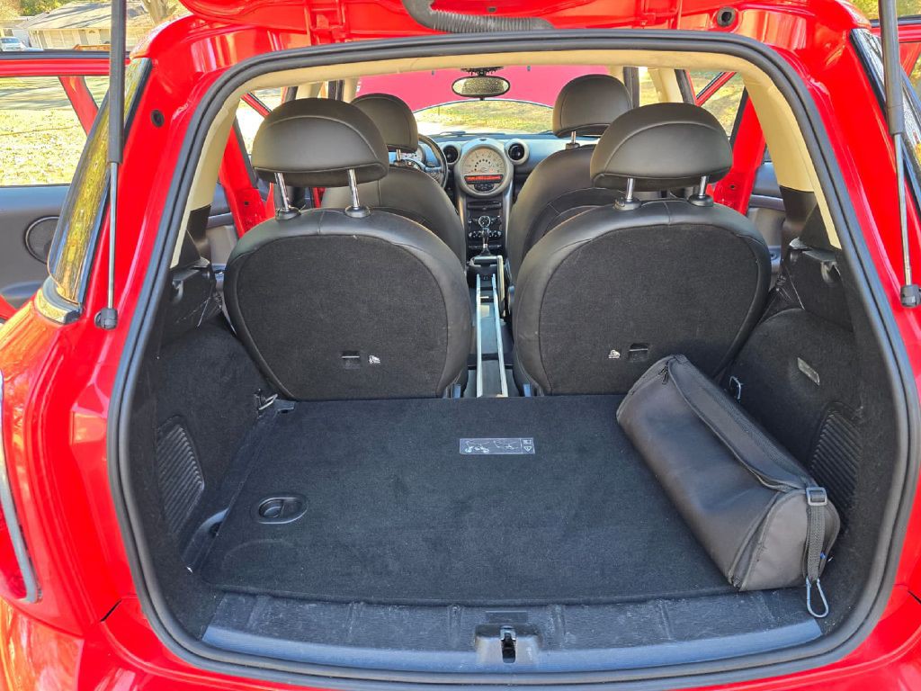 2012 MINI Cooper Image 26