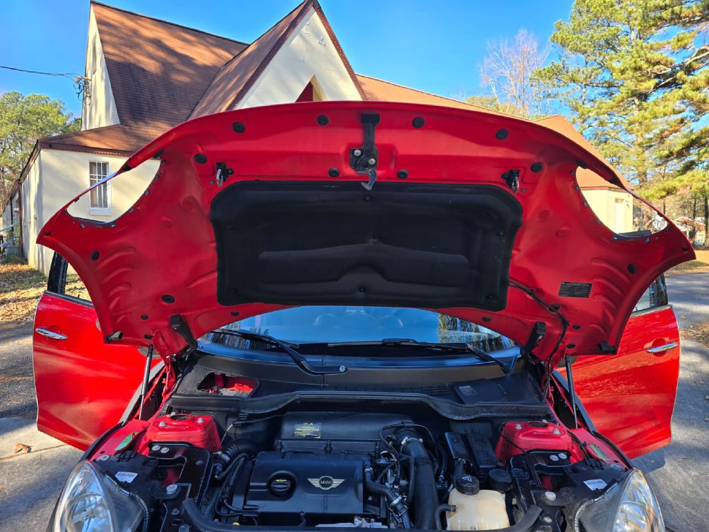 2012 MINI Cooper Image 32