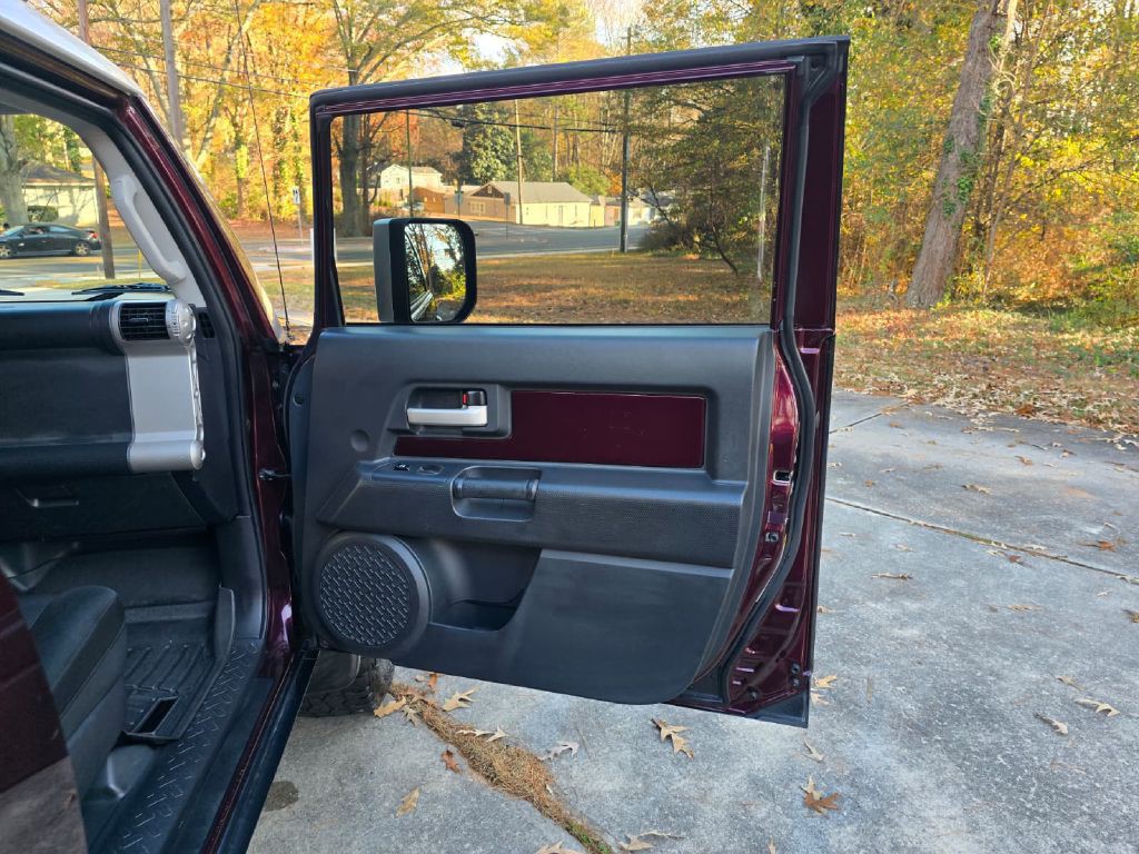 2007 Toyota FJ Cruiser Image 18