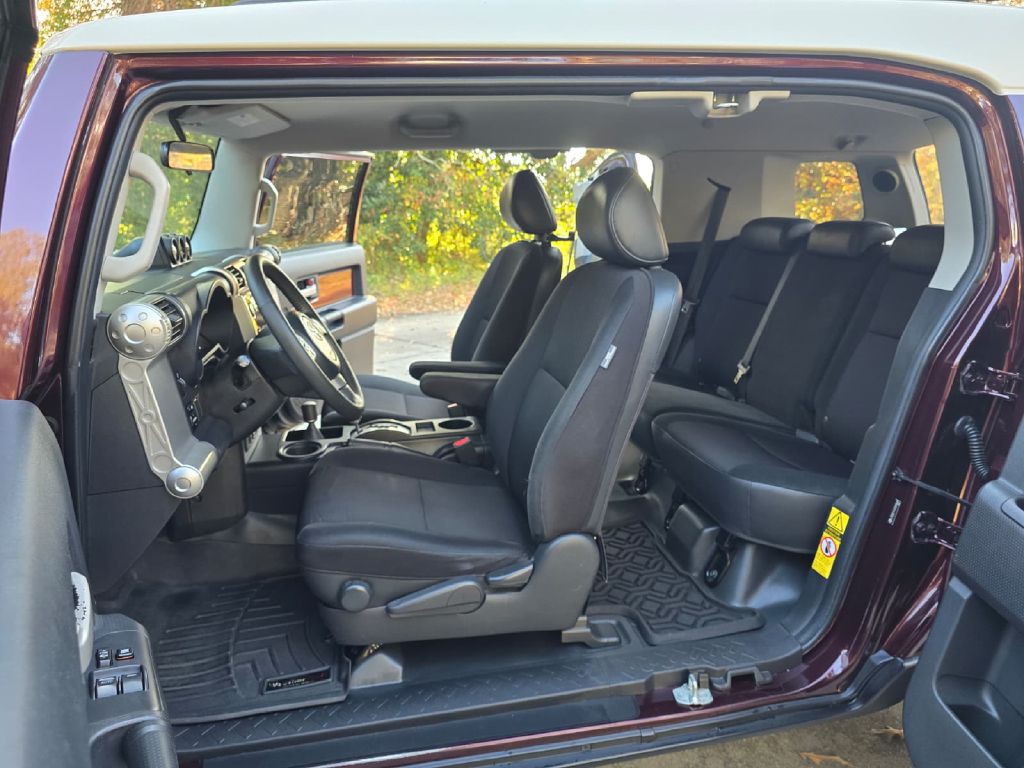 2007 Toyota FJ Cruiser Image 29