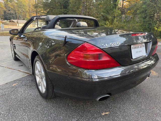 2003 Mercedes-Benz SL-Class Image 4