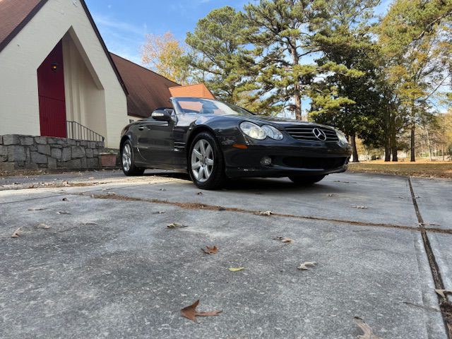 2003 Mercedes-Benz SL-Class Image 11