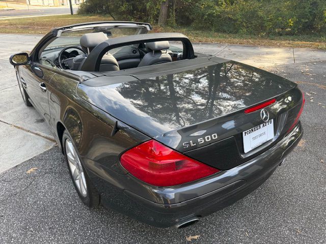 2003 Mercedes-Benz SL-Class Image 17