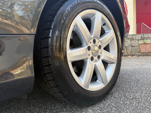 2003 Mercedes-Benz SL-Class Image 26