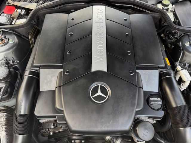 2003 Mercedes-Benz SL-Class Image 29