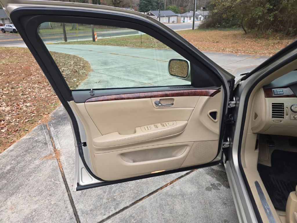 2007 Cadillac DTS Image 37