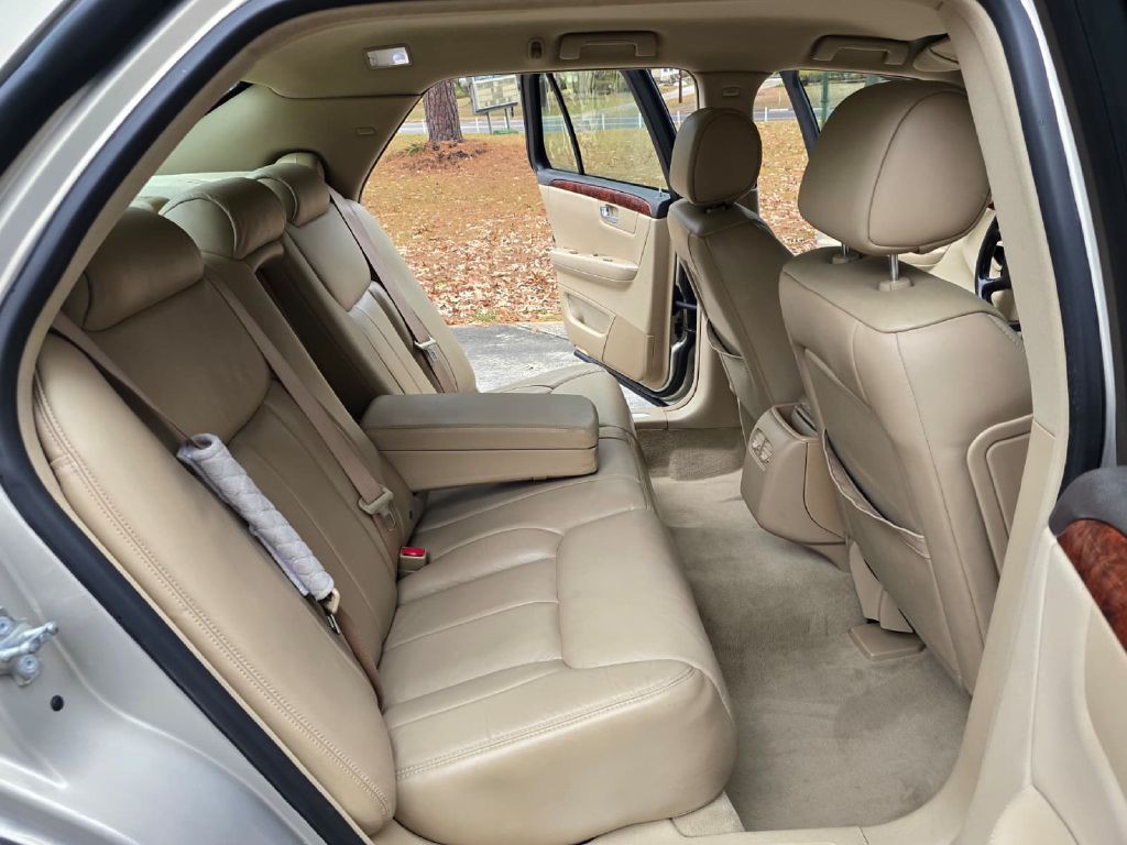 2007 Cadillac DTS Image 41