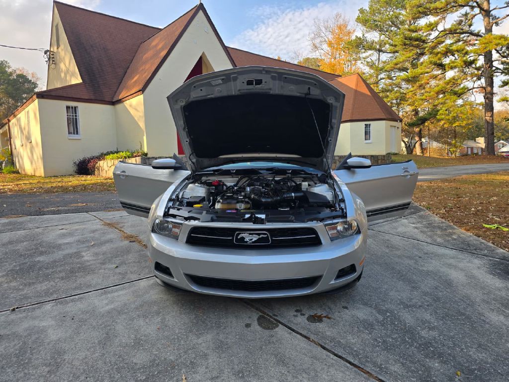 2010 Ford Mustang Image 29