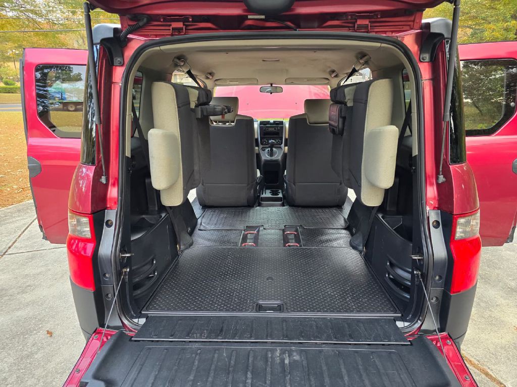 2007 Honda Element Image 8