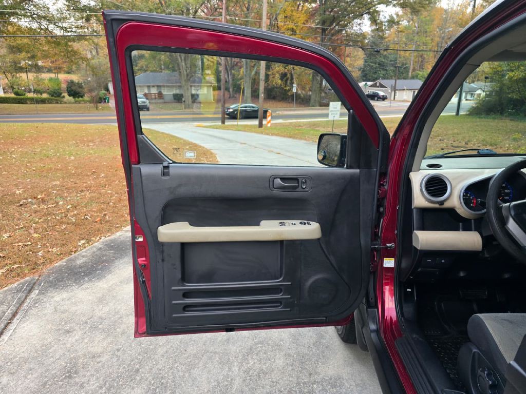 2007 Honda Element Image 16