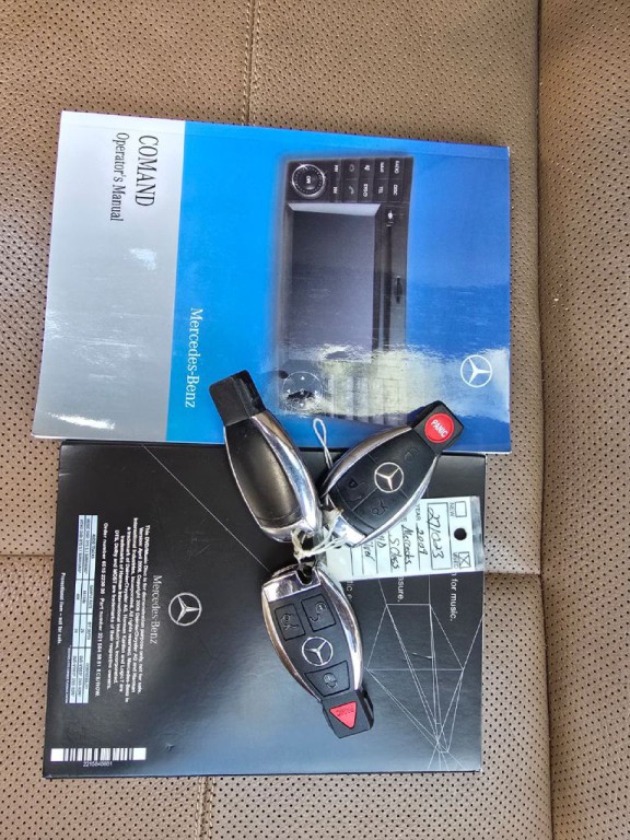 2009 Mercedes-Benz S-Class Image 10