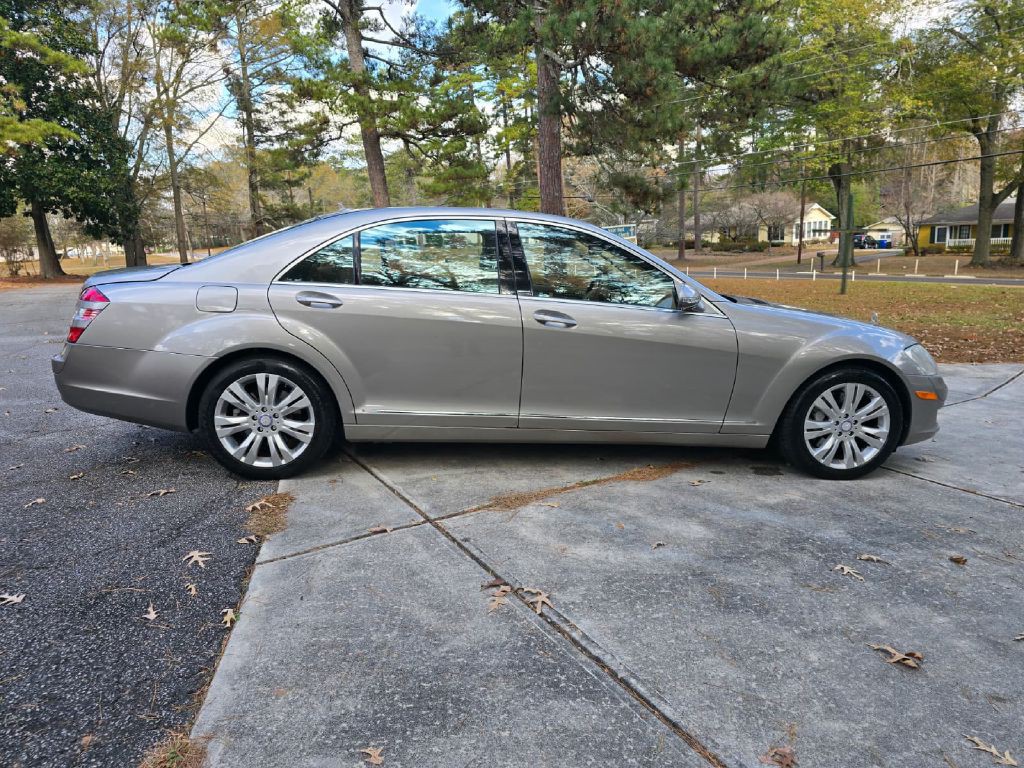 2009 Mercedes-Benz S-Class Image 33