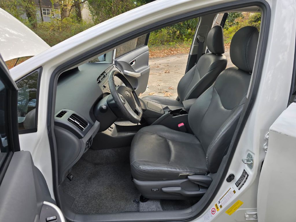2010 Toyota Prius Image 6