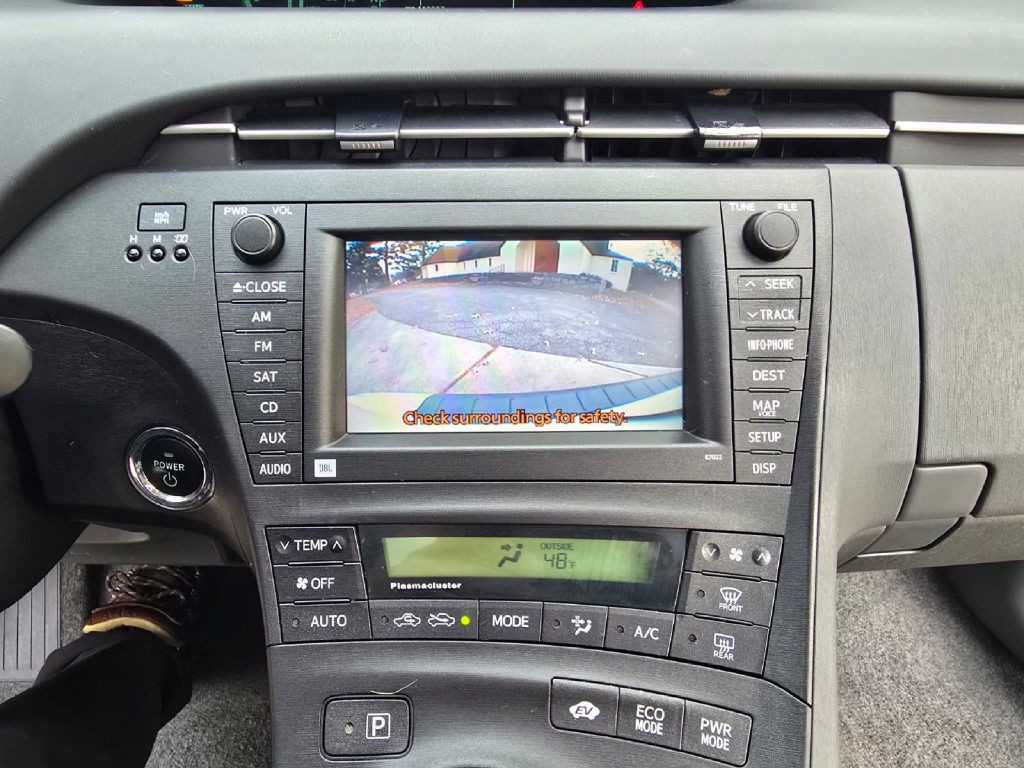 2010 Toyota Prius Image 11