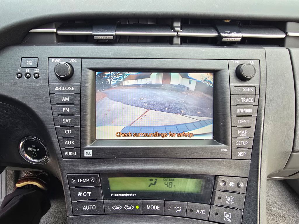 2010 Toyota Prius Image 22