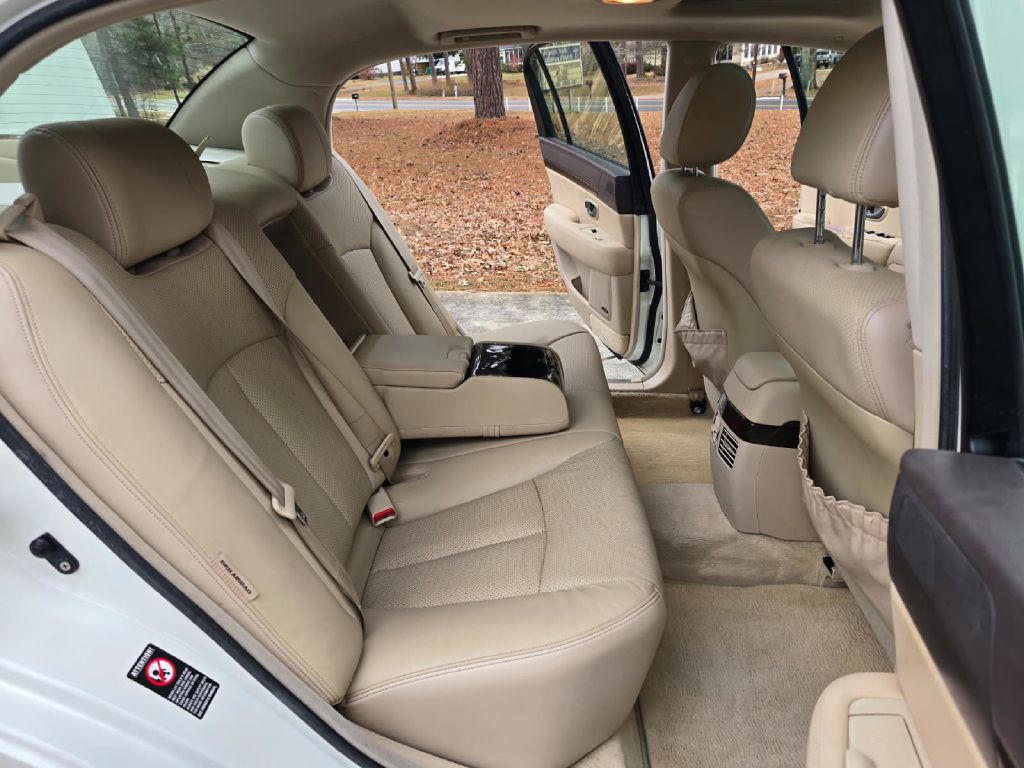 2007 Kia Amanti Image 8