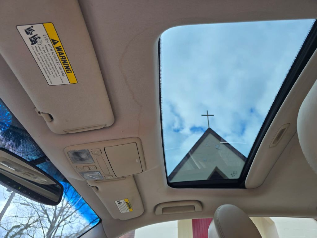 2007 Kia Amanti Image 9