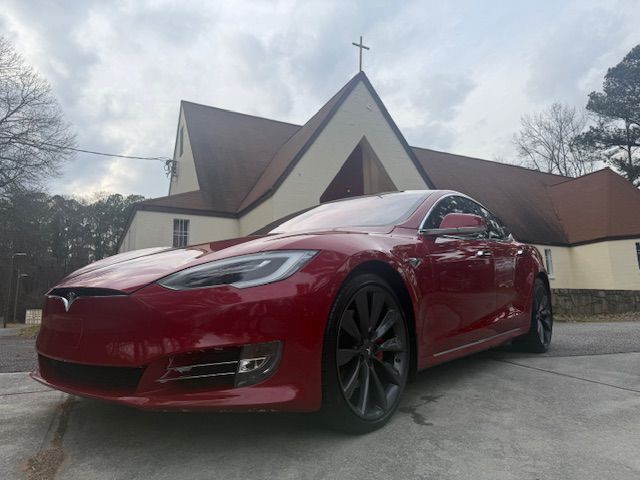 2017 Tesla Model S Image 2